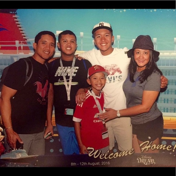 Meet your Posher, Michelle - Picture 3 of 8